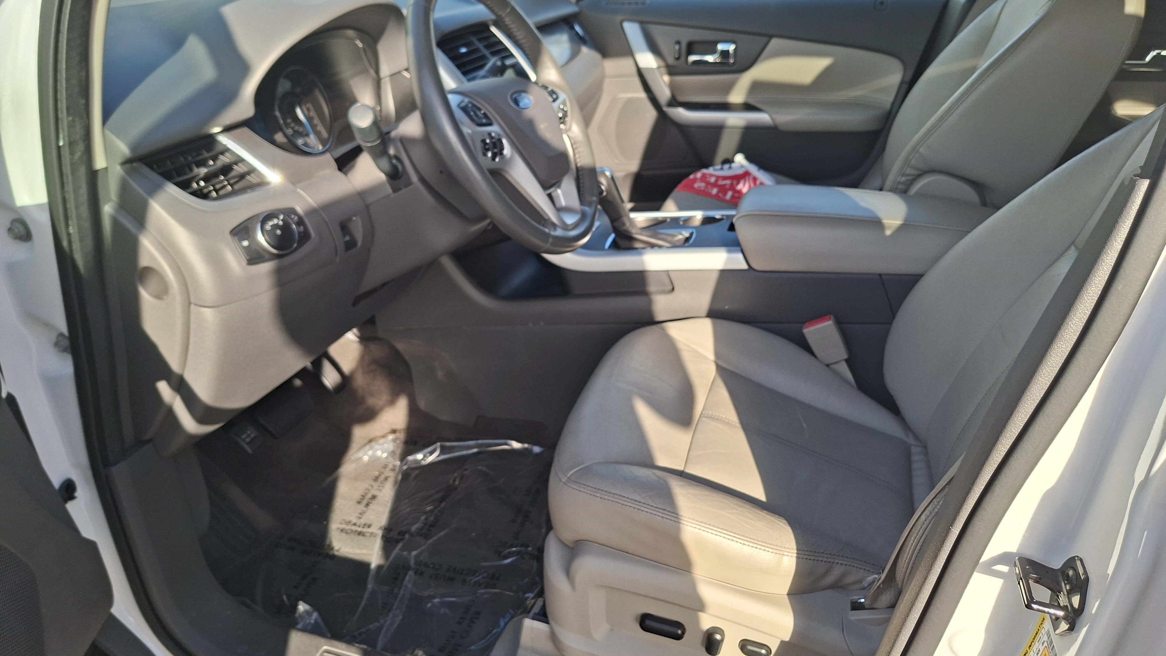 Used 2014 Ford Edge SEL w/ Equipment Group 205A FWD image 9