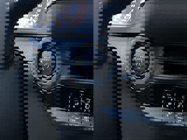 New 2025 Toyota Crown Signia image 10