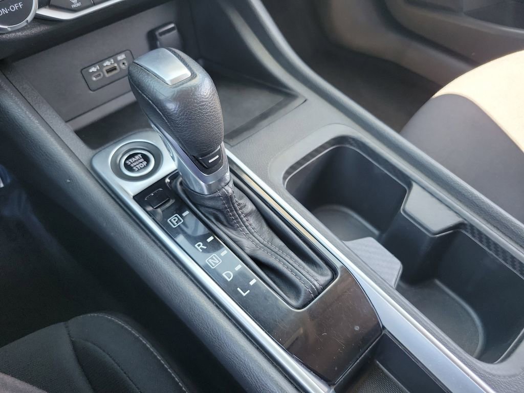Used 2020 Nissan Sentra SV image 29