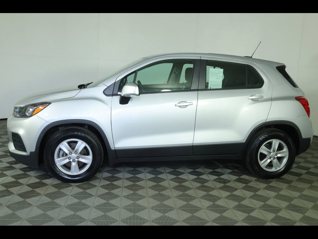 Used 2019 Chevrolet Trax LS FWD image 10