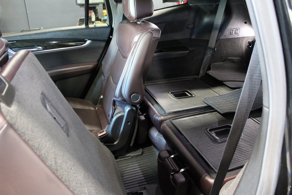 Used 2020 Cadillac XT6 Premium Luxury image 19