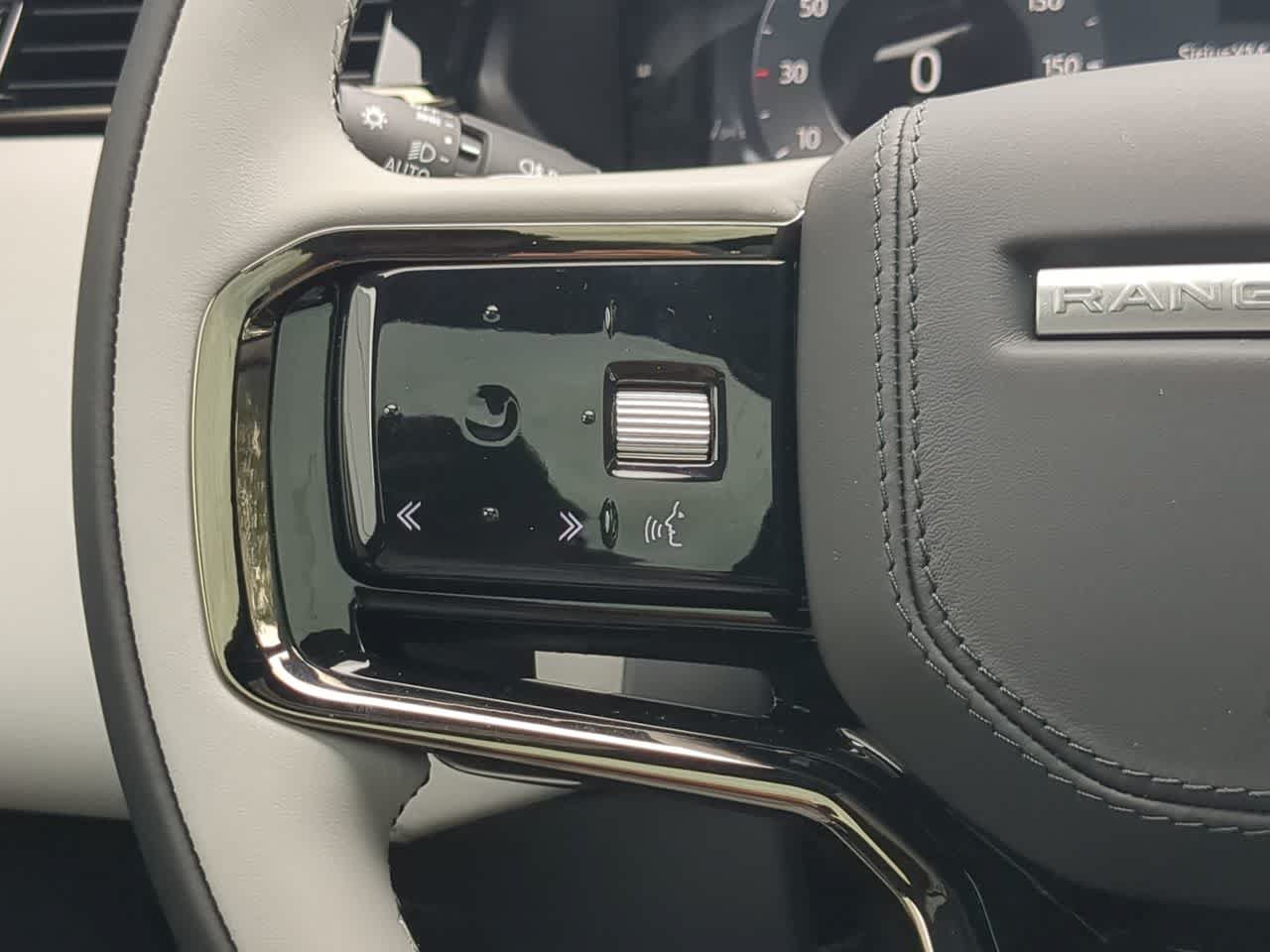 New 2026 Land Rover Range Rover Velar S AWD/4WD image 25