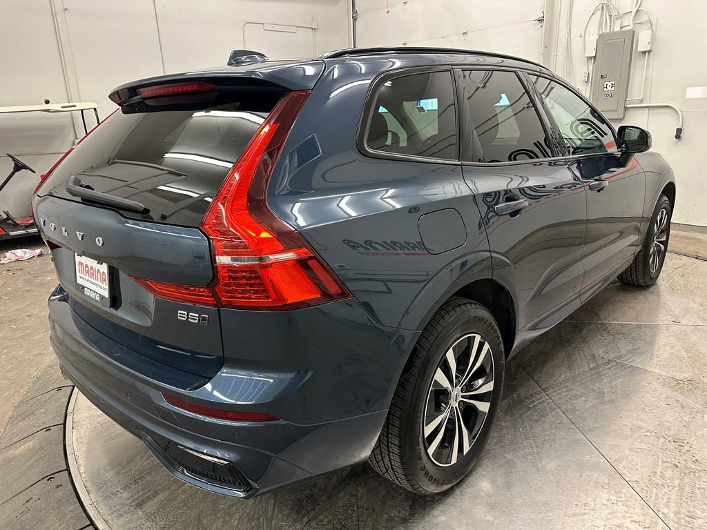 Used 2024 Volvo XC60 B5 Core image 17