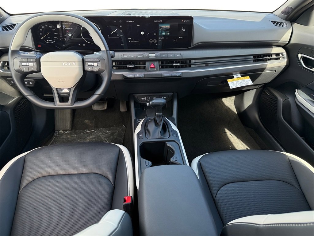 New 2025 Kia K4 GT-Line w/ GT-Line Premium Package image 11