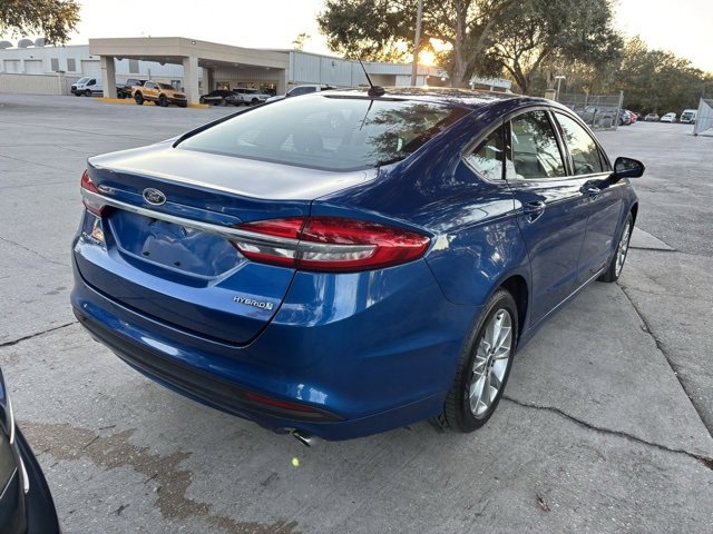 Used 2017 Ford Fusion S image 3