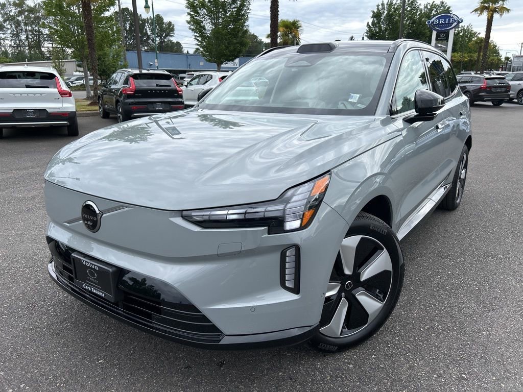 New 2025 Volvo EX90 Plus