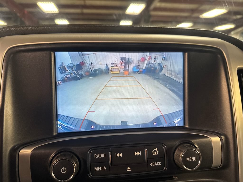Used 2018 GMC Sierra 2500 SLE w/ SLE Preferred Package AWD/4WD image 24
