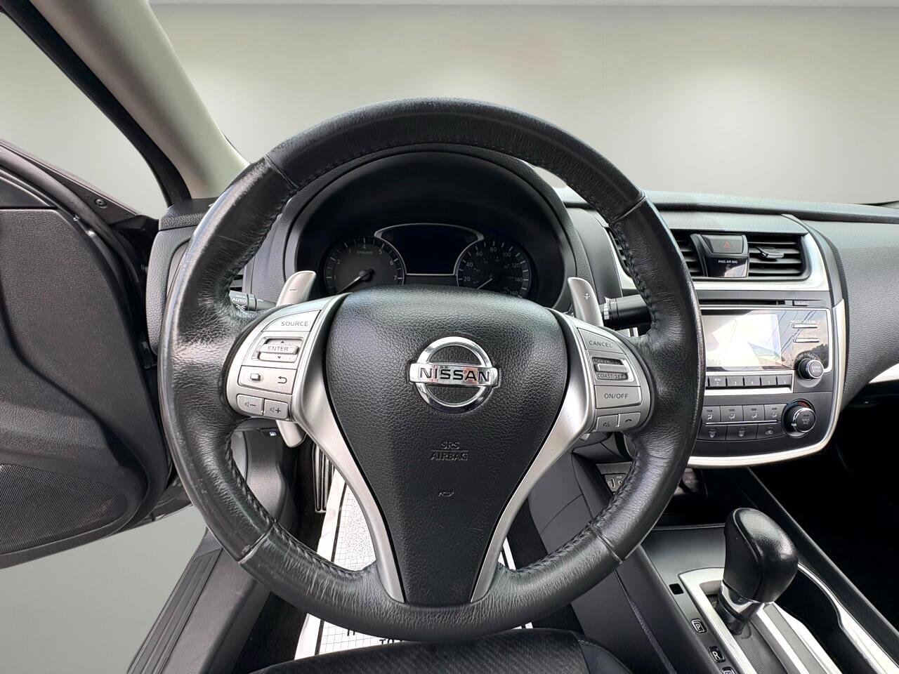 Used 2017 Nissan Altima 2.5 SR image 17