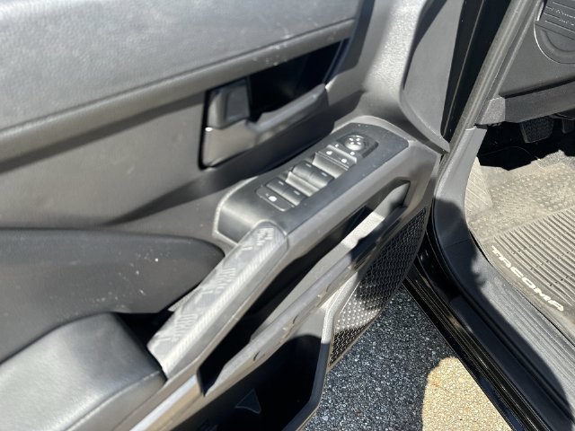 Used 2024 Toyota Tacoma SR5 AWD/4WD image 18