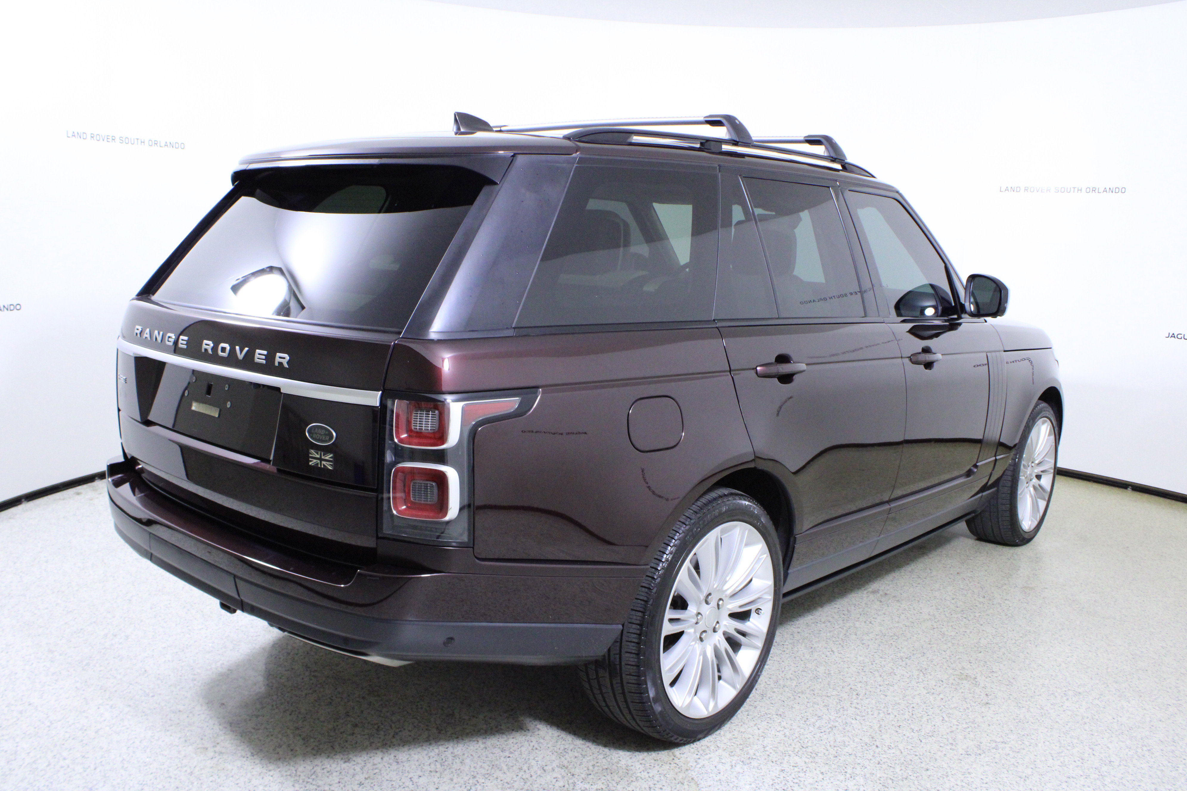 Used 2019 Land Rover Range Rover HSE image 7