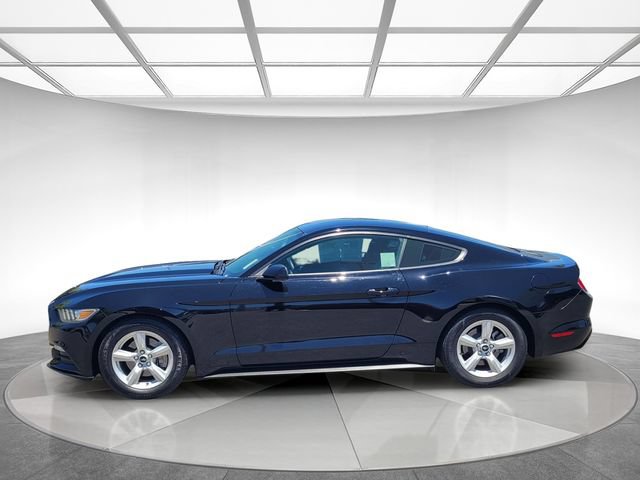 Used 2016 Ford Mustang Coupe RWD image 8