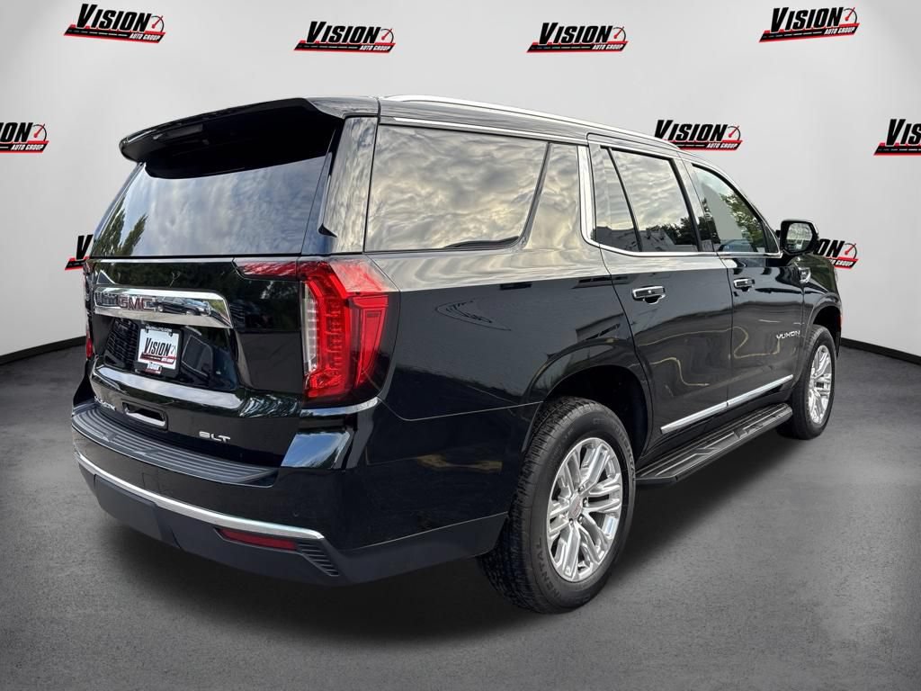 Used 2023 GMC Yukon SLT w/ SLT Luxury Package AWD/4WD image 5