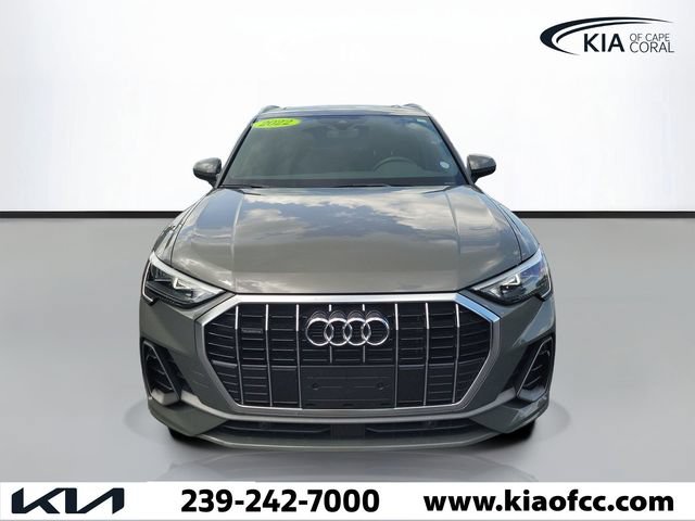 Used 2022 Audi Q3 2.0T Premium w/ Convenience Package AWD/4WD image 2