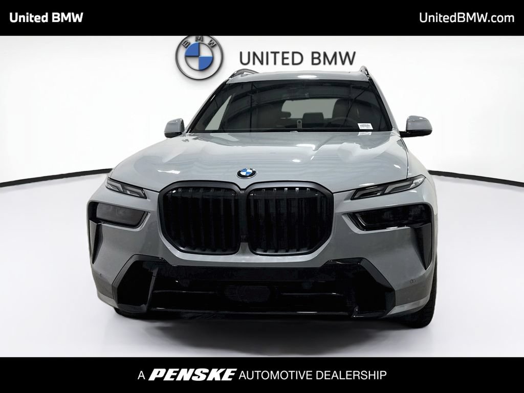 New 2027 BMW X7 xDrive40i w/ M Sport Package AWD/4WD image 2
