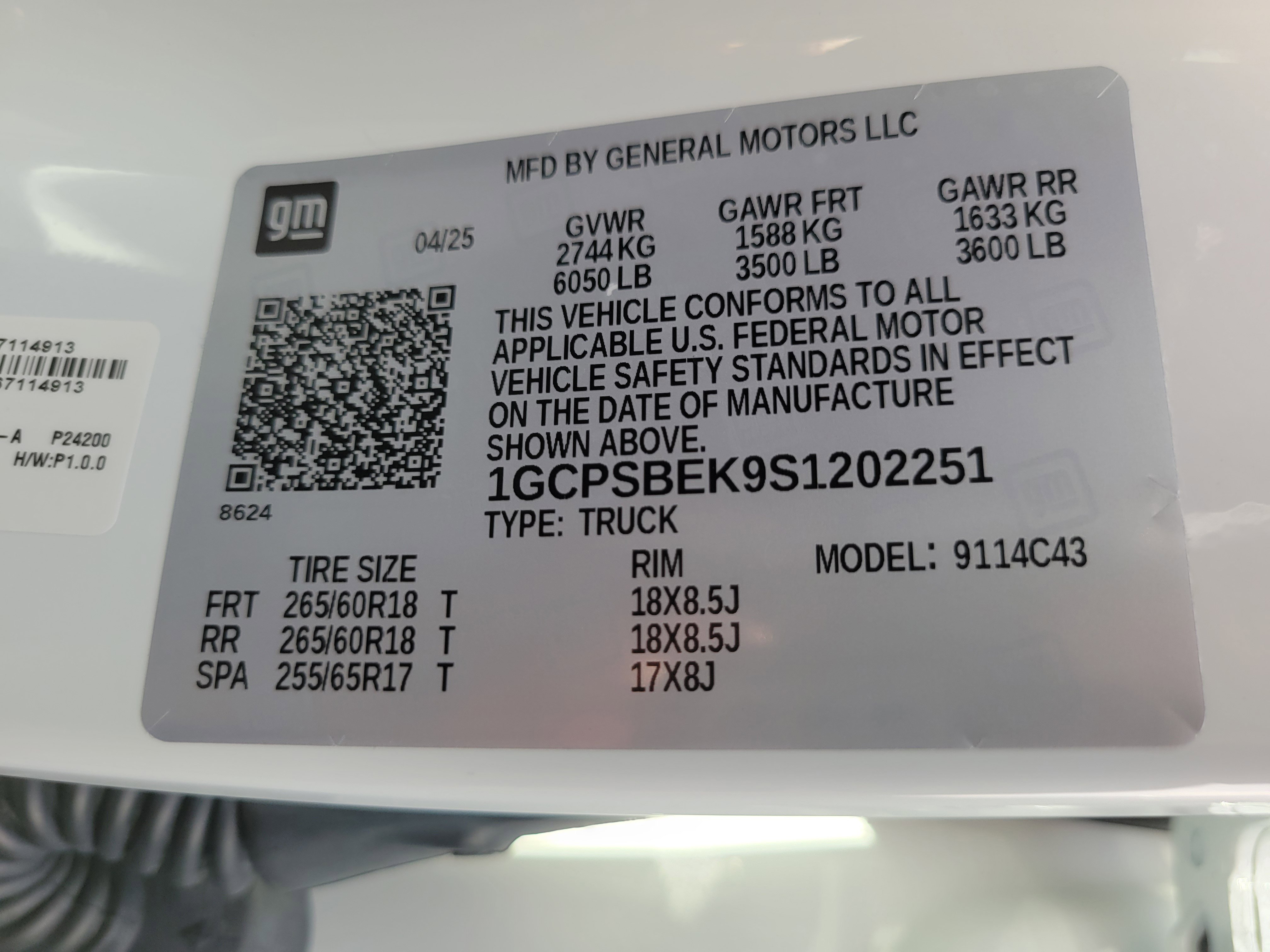 Used 2025 Chevrolet Colorado W/T w/ WT Custom Package image 30