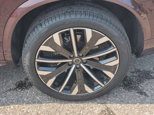 Certified 2026 Volvo XC90 B6 Ultra w/ Protection Package Premier AWD/4WD image 7