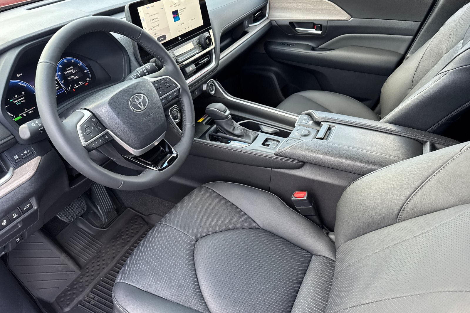 New 2026 Toyota Grand Highlander AWD Hybrid image 12