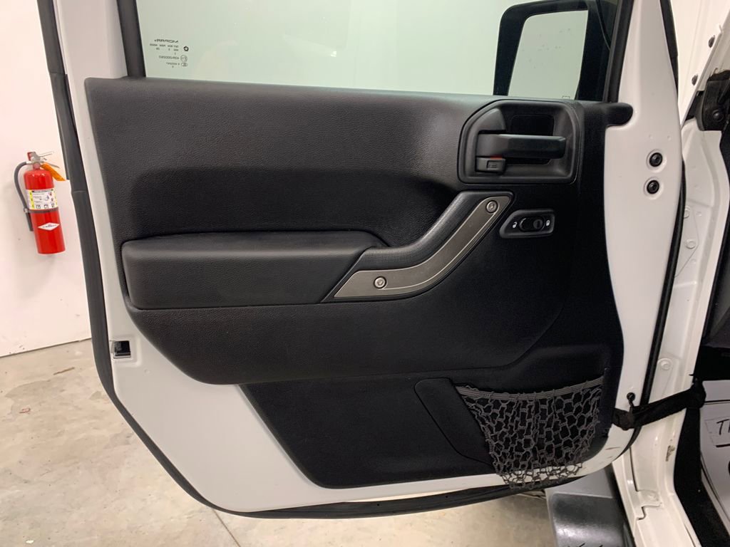 Used 2012 Jeep Wrangler Unlimited Sport image 16