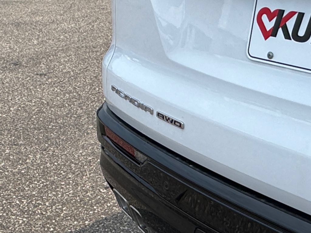 New 2026 GMC Acadia Denali Ultimate AWD/4WD image 21