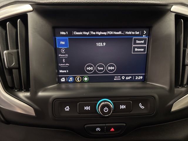 Used 2024 GMC Terrain SLE image 27