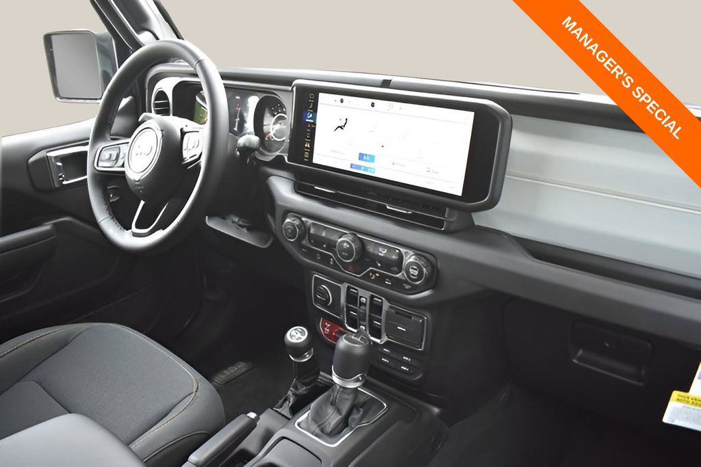 New 2025 Jeep Gladiator Mojave AWD/4WD image 16