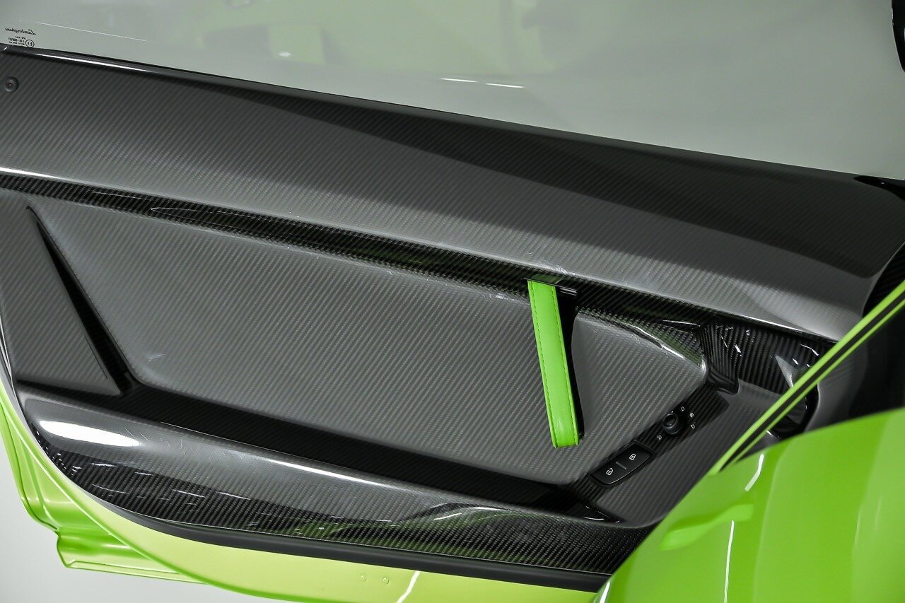 Used 2019 Lamborghini Aventador SVJ image 23