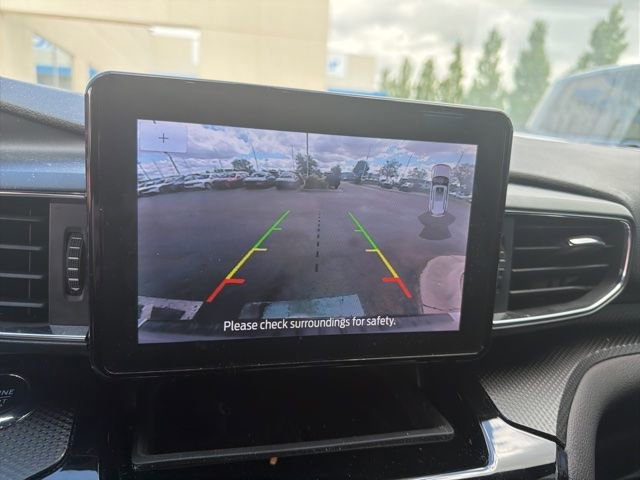 Used 2023 Ford Explorer ST-Line w/ Class IV Trailer Tow Package AWD/4WD image 12