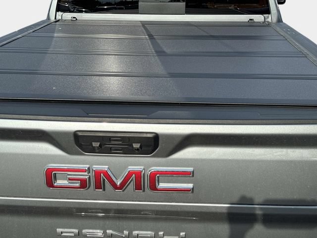 Used 2025 GMC Sierra 2500 Denali w/ Technology Package AWD/4WD image 4