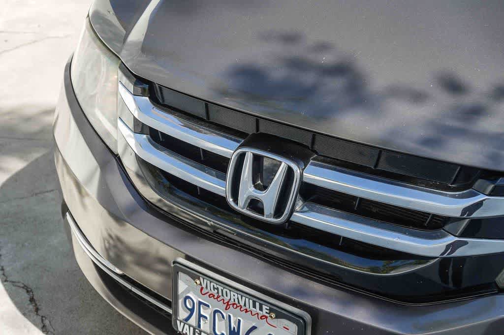 Used 2016 Honda Odyssey SE image 9