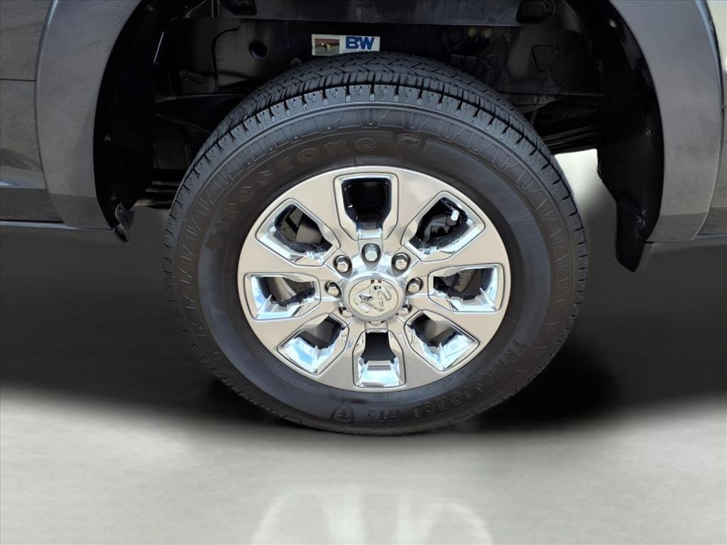 Used 2022 RAM 3500 Limited image 9
