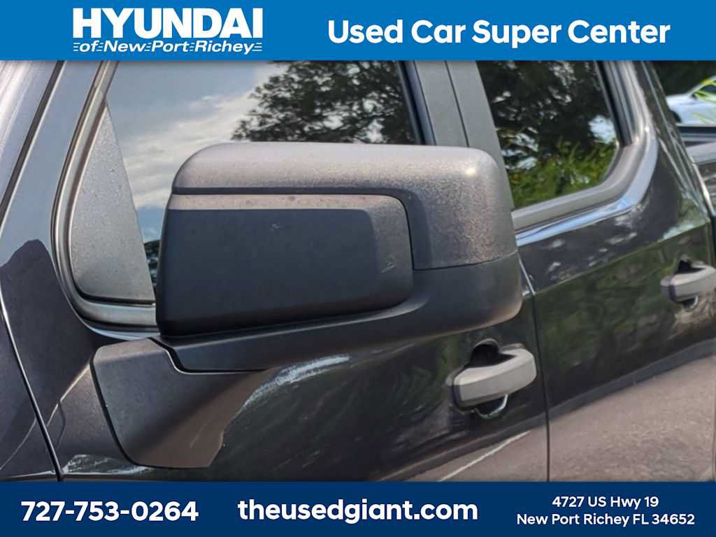 Used 2022 Chevrolet Silverado 1500 Custom AWD/4WD image 11