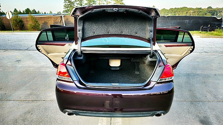 Used 2011 Toyota Avalon FWD image 22