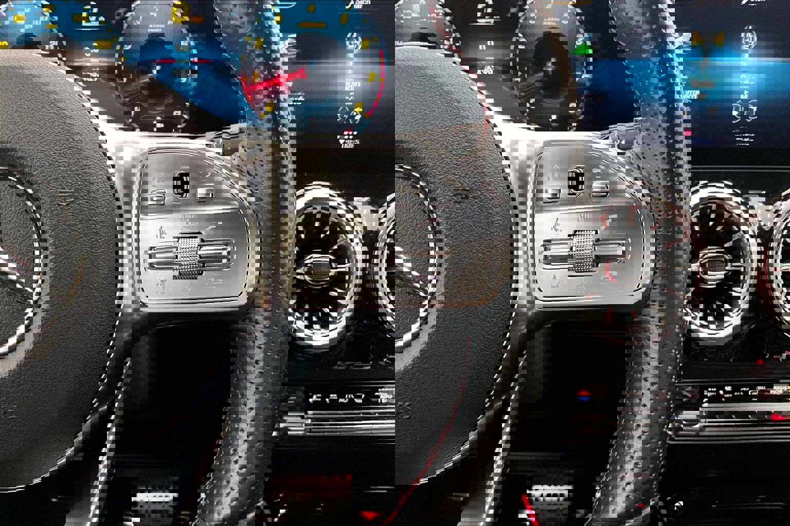 Certified 2022 Mercedes-Benz GLA 250 4MATIC image 22