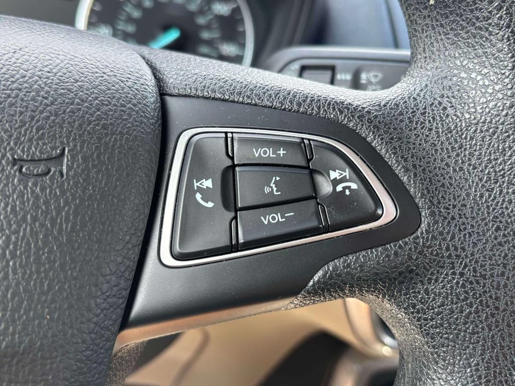 Used 2022 Ford EcoSport SE AWD/4WD image 12