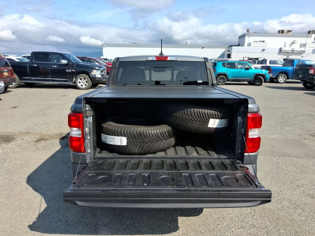 Used 2024 Ford Maverick Lariat AWD/4WD image 11