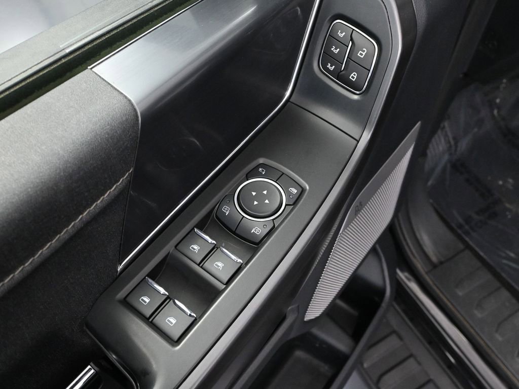 Used 2024 Ford F150 Lariat image 21