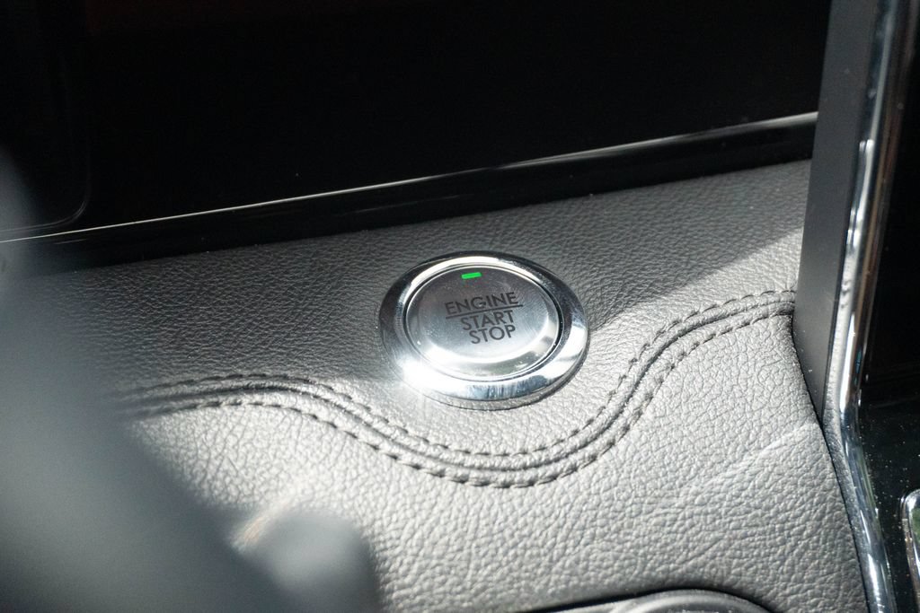 Used 2022 Lincoln Navigator L Reserve RWD image 35