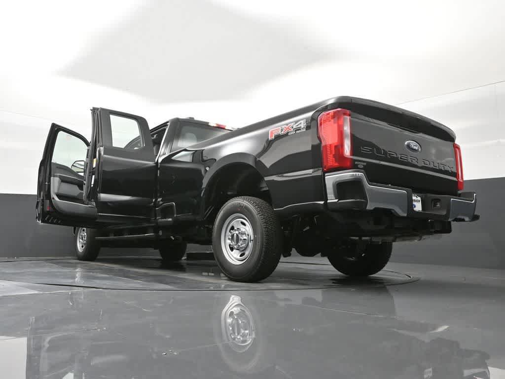 New 2025 Ford F250 XL w/ XL Driver Assist Package image 32