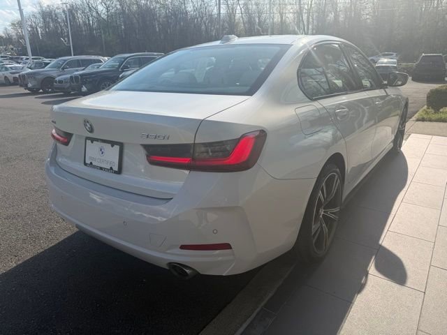 Certified 2023 BMW 330i xDrive Sedan w/ Premium Package AWD/4WD image 7