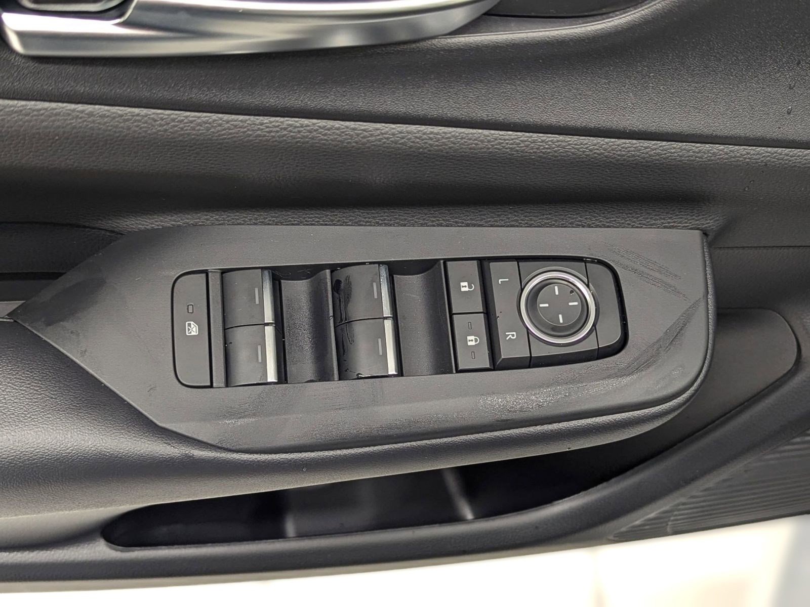 New 2026 Toyota Prius Plug-In Hybrid image 18