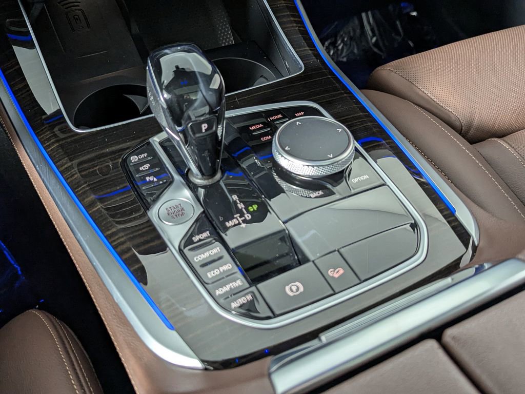 Used 2021 BMW X5 xDrive40i w/ Premium Package 2 image 42