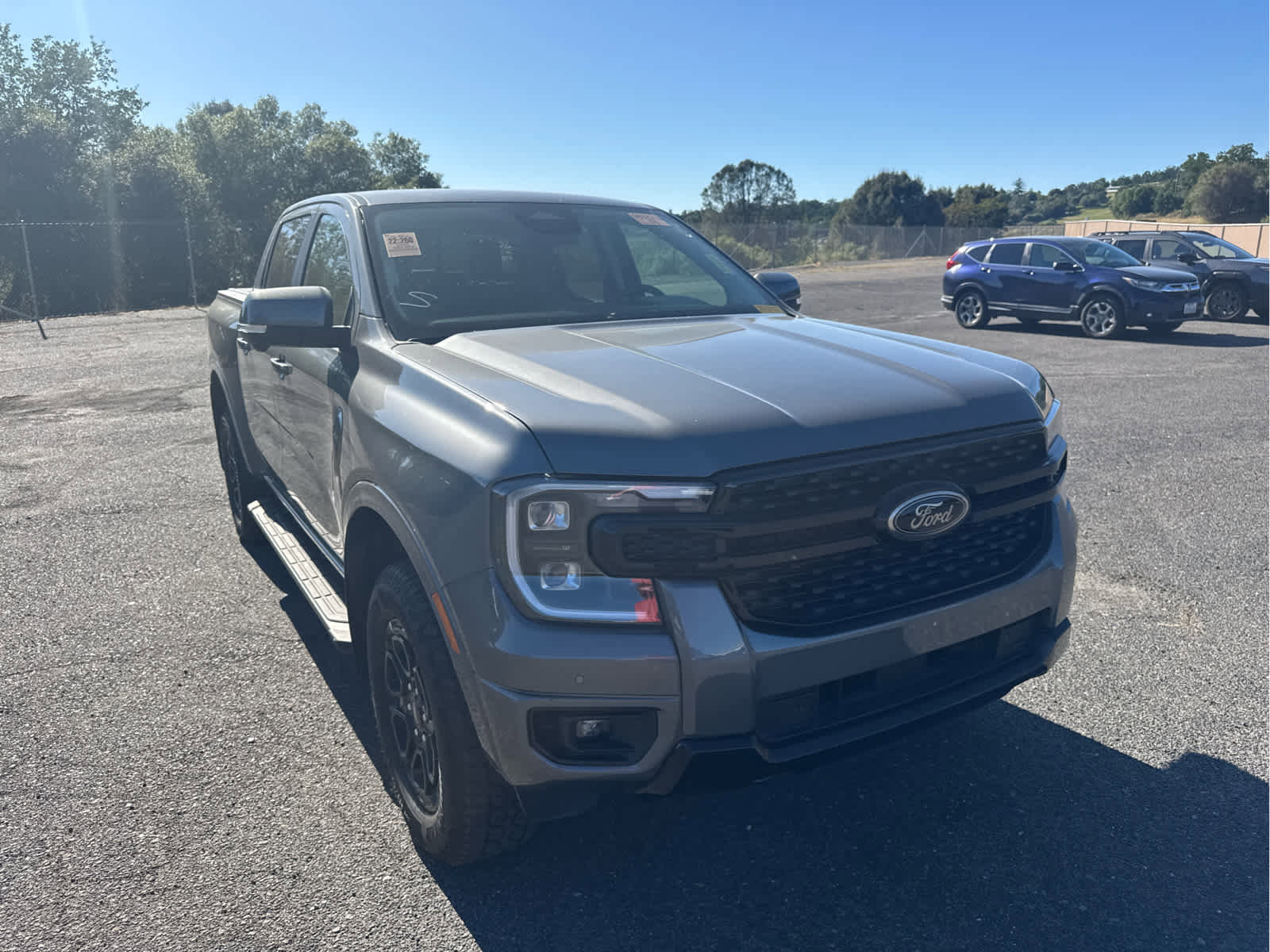 Used 2025 Ford Ranger Lariat w/ FX4 Off-Road Package AWD/4WD image 3