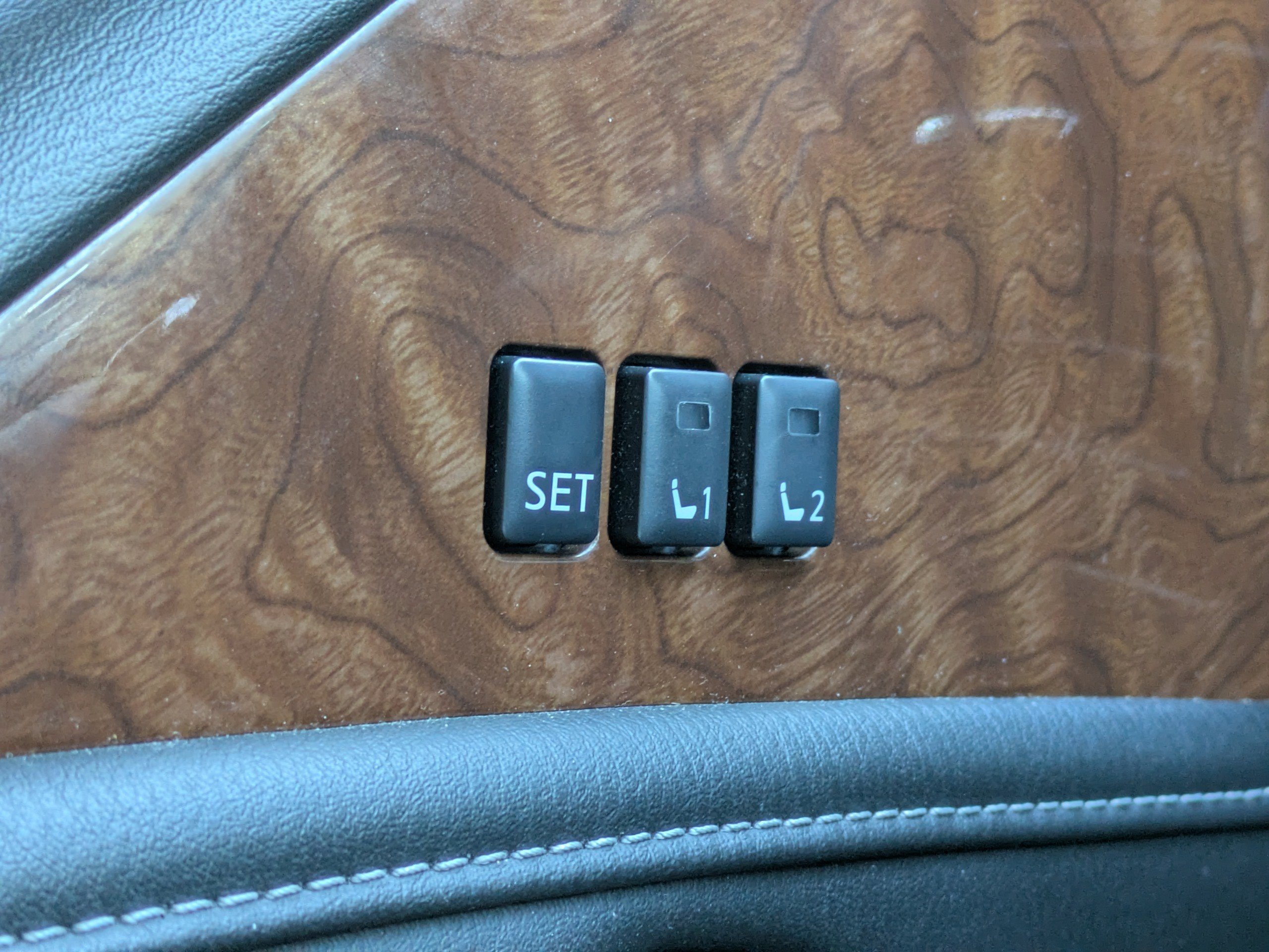 Used 2019 INFINITI QX80 Luxe w/ Proassist Package image 22