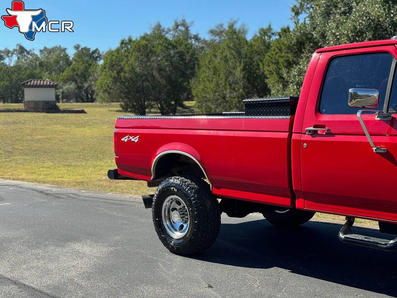 Used 1997 Ford F350 XLT image 12