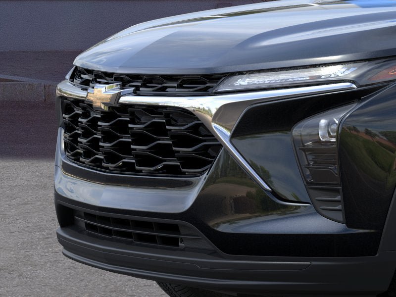 New 2026 Chevrolet Trax LS w/ LS Convenience Package FWD image 13