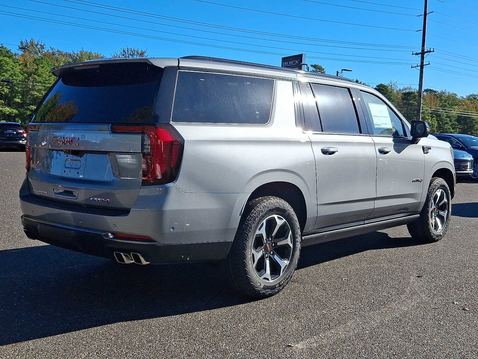 New 2026 GMC Yukon XL AT4 w/ AT4 Premium Plus Package image 4