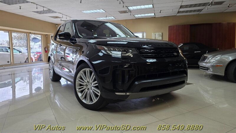 Used 2017 Land Rover Discovery First Edition AWD/4WD image 1