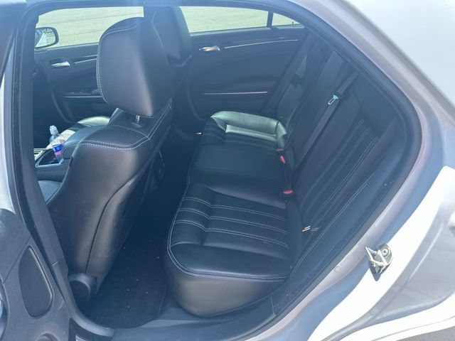 Used 2023 Chrysler 300 S RWD image 8