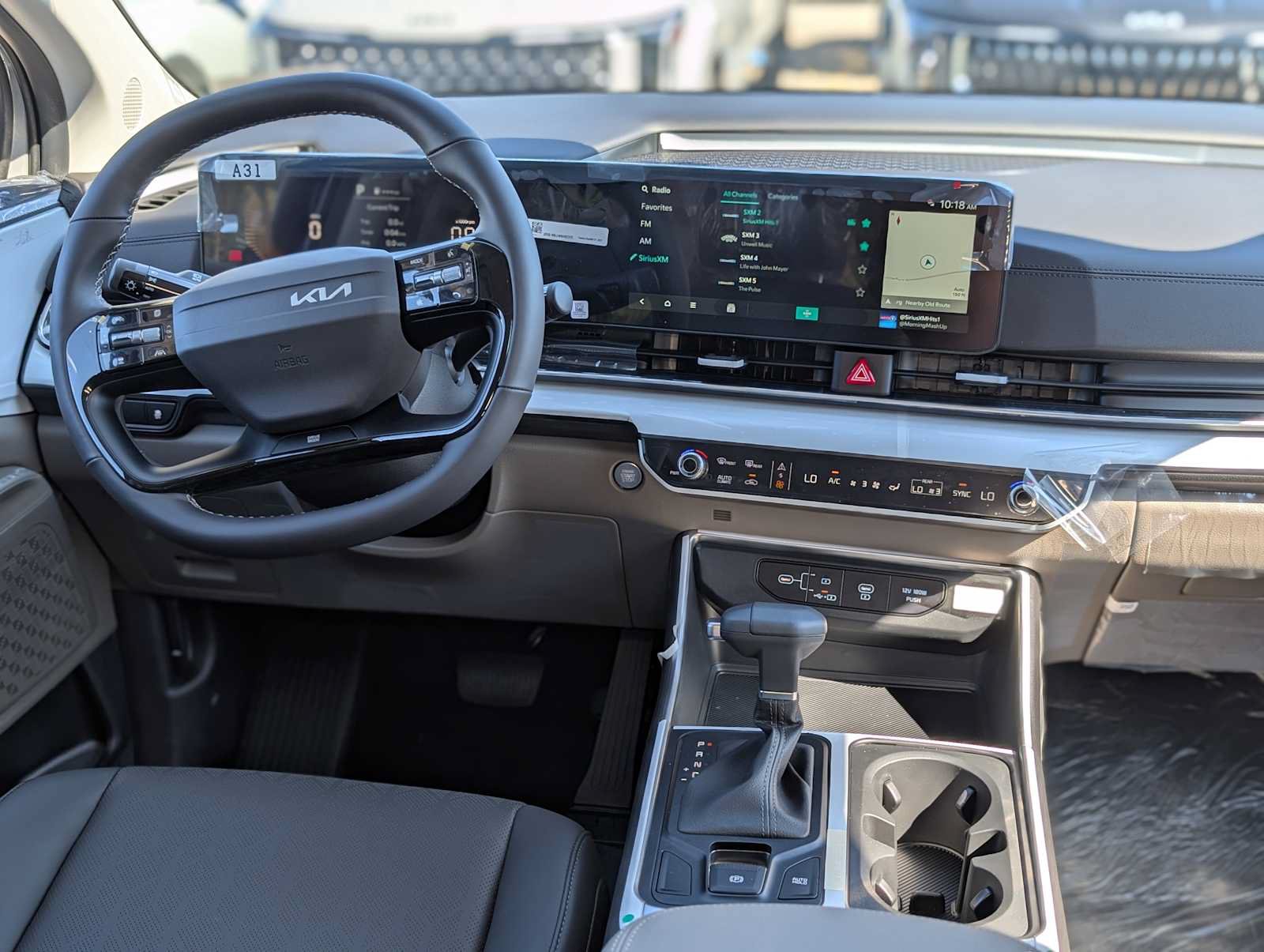 New 2027 Kia Carnival FWD image 5