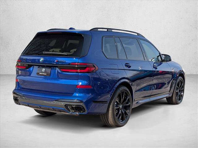 New 2026 BMW X7 M60i image 2